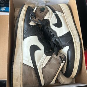 Air Jordan 1 Mocha